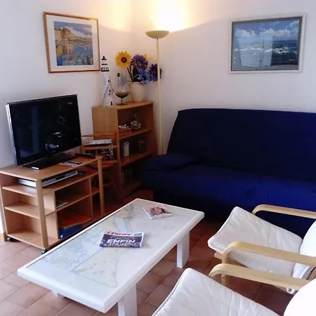 Charmant Vue Sur Le Centre Port , Piscine Et Parking - Cap D'agde - Ref, Rdp 105 אגדה